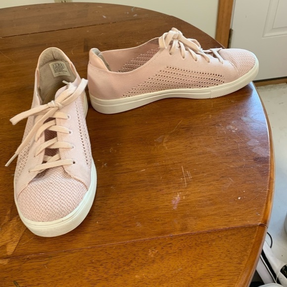 COPY - Skechers street fashion lace up sneakers blush pink textile upper size8 - Picture 2 of 9